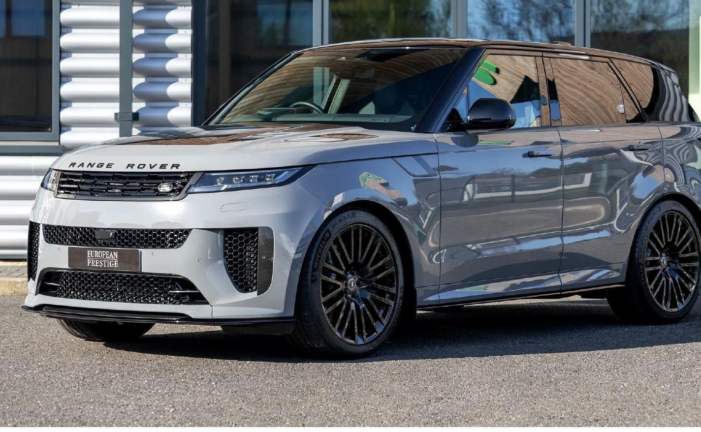 Range Rover Sport SV