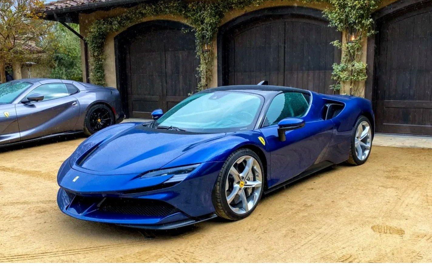 Ferrari SF90 Stradale